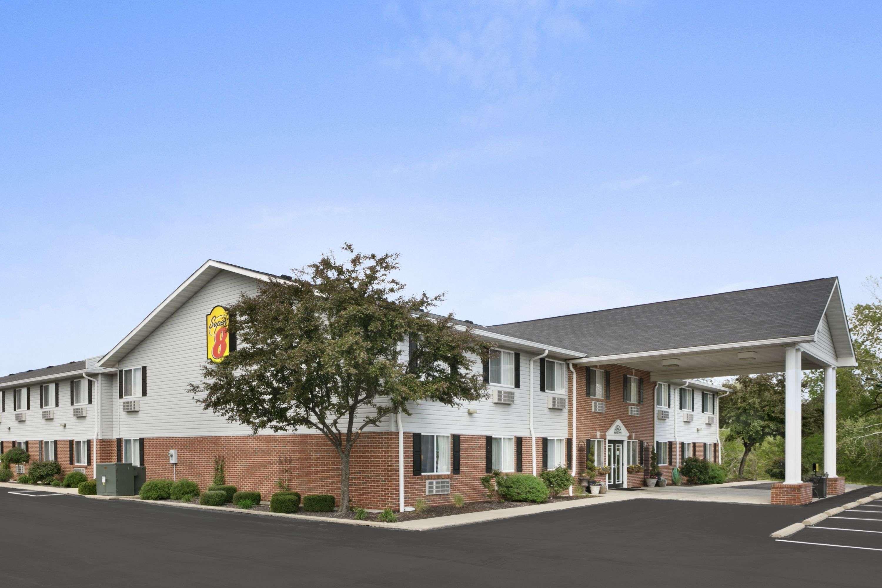 Super 8 By Wyndham Washington Ξενοδοχείο Εξωτερικό φωτογραφία