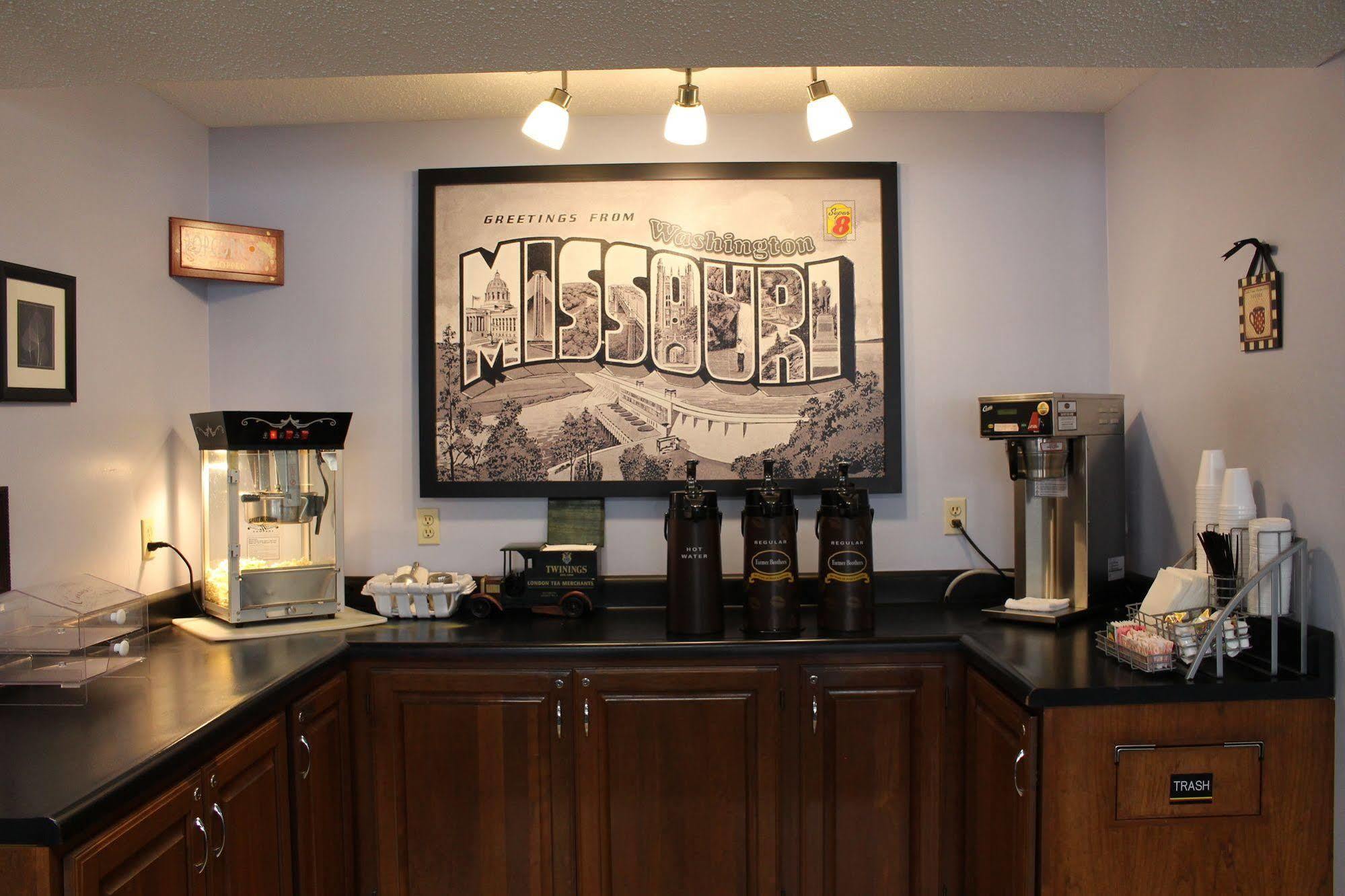 Super 8 By Wyndham Washington Ξενοδοχείο Εξωτερικό φωτογραφία